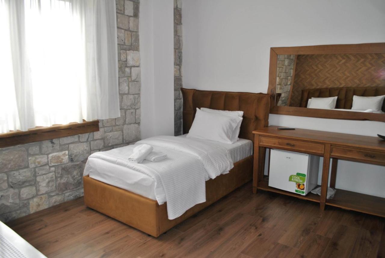 Boutique Vila Fidani Voskopojë Esterno foto