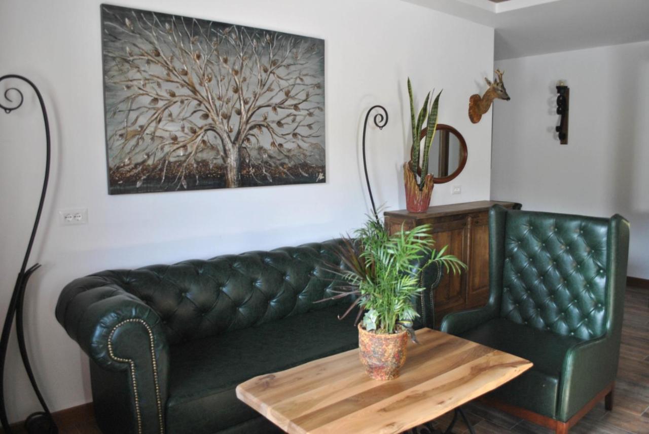 Boutique Vila Fidani Voskopojë Esterno foto